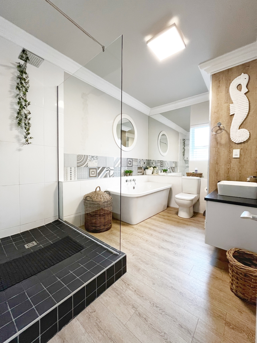 3 Bedroom Property for Sale in Diaz Beach Western Cape